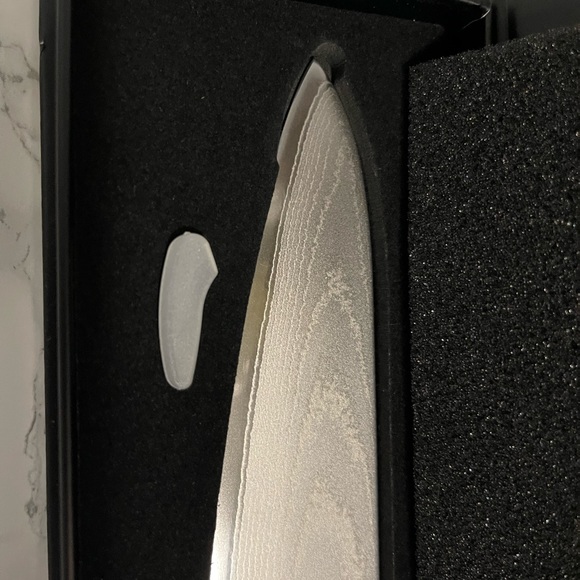 KUMA Professional Damascus Knife - Picture 9 of 14